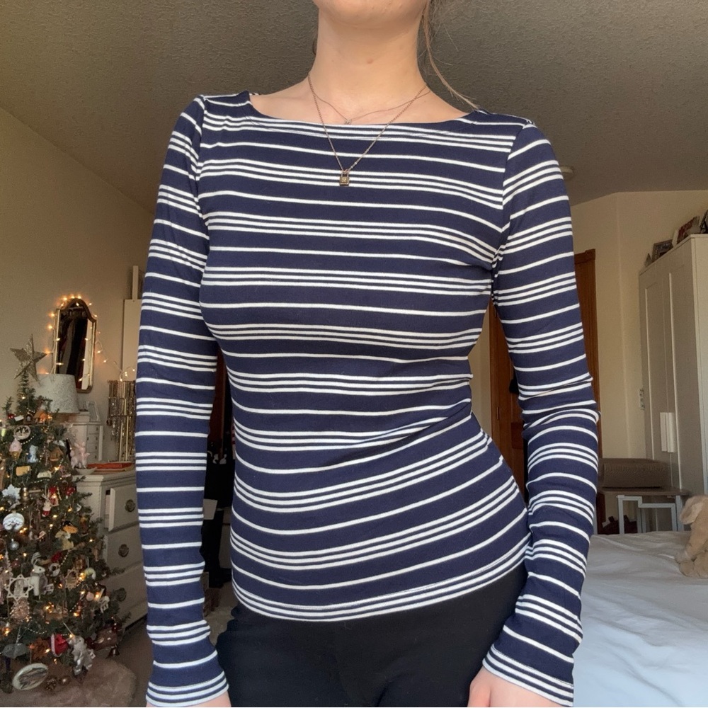 nwt gap modern ribbed navy blue and white striped boatneck long sleeve t-shirt